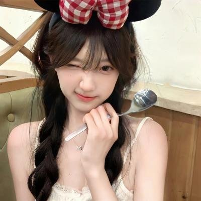 艾米莉亚·佩雷斯